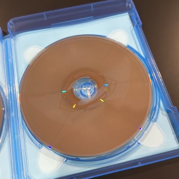 Batman v Superman: Dawn of Justice - Blu-ray & DVD Combo Set - Picture 5 of 6